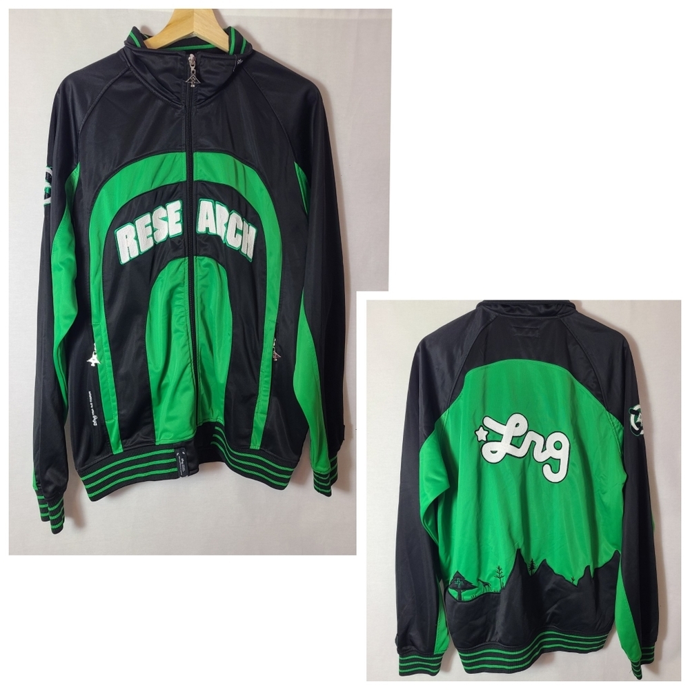 Mens LRG lifted research sweater, wildlife and environmental collab-  size Large